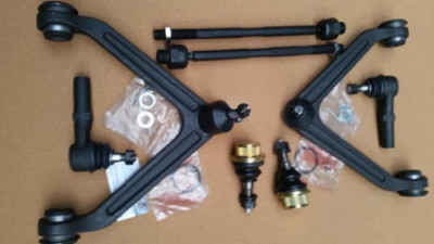 SET/QUERLENKER / TRAGGELENKE //SPURSTANGENKÖPFE DODGE RAM  1500 PICK-UP 02-2005