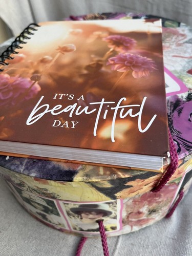 New! Hardcover Lined Thankfulness Journal Notebook 120 pages Floral Daisy ๐ผ ๐ - Picture 3 of 5