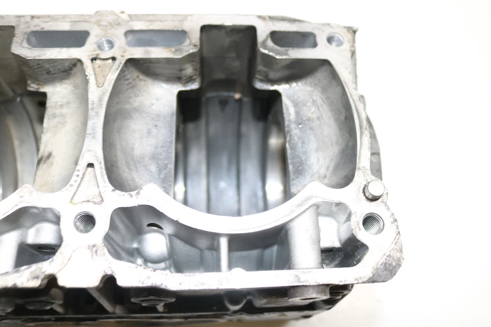 2014 Ski-doo Renegade 800r Adrenaline E Tec Engine Motor Crankcase Crank Case - Imagem 3 de 4
