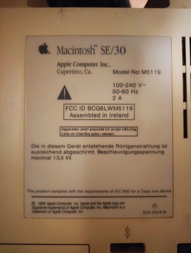 Apple Macintosh SE/30 M5119 1988 - Imagen 2 de 9