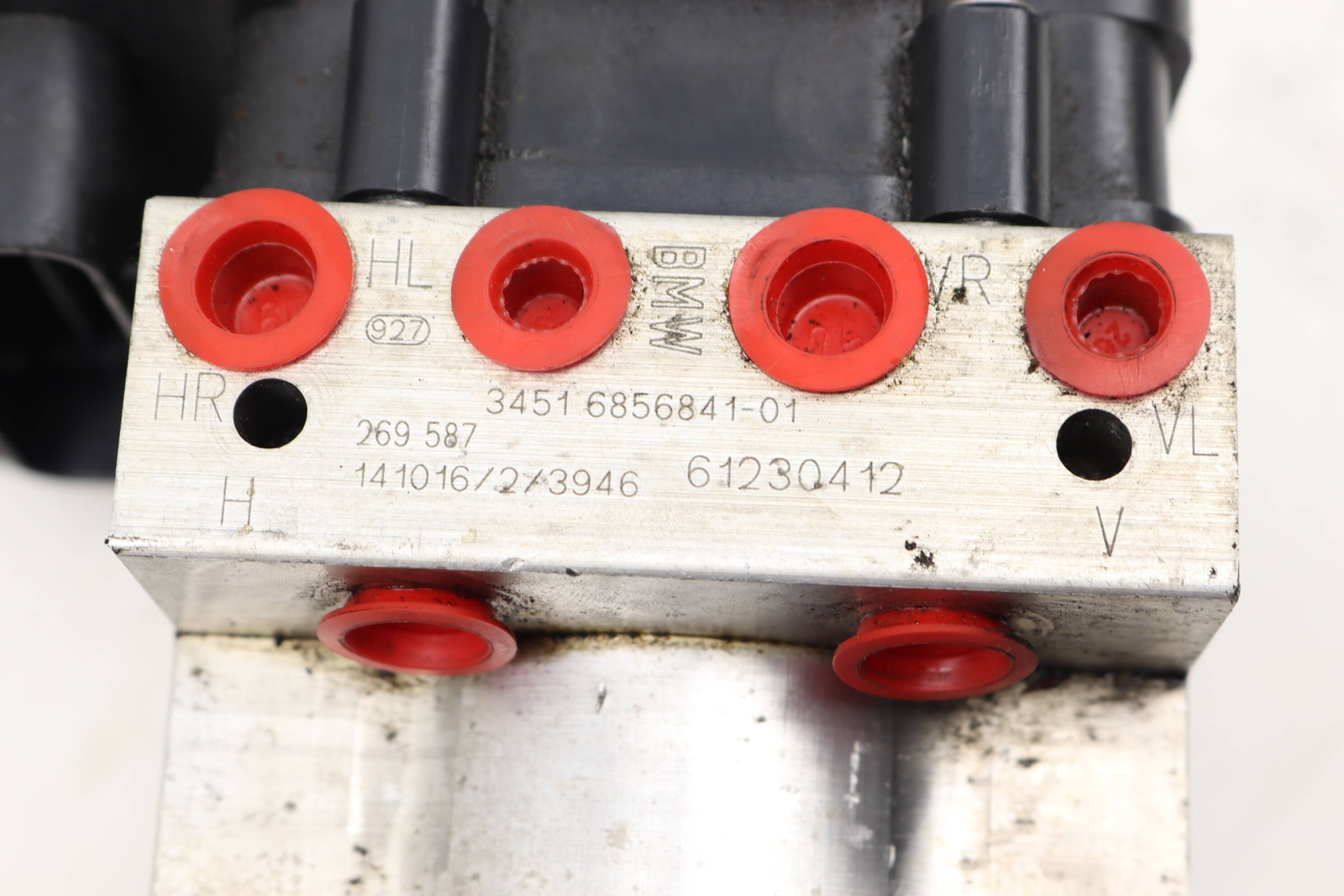 20142018 BMW X5 ABS PUMP / Module UNIT W/ Bracket 6856841 eBay