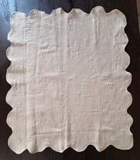 Pillow Sham Pale Yellow Matelasse Scalloped Edge 100 Cotton Portugal Standard