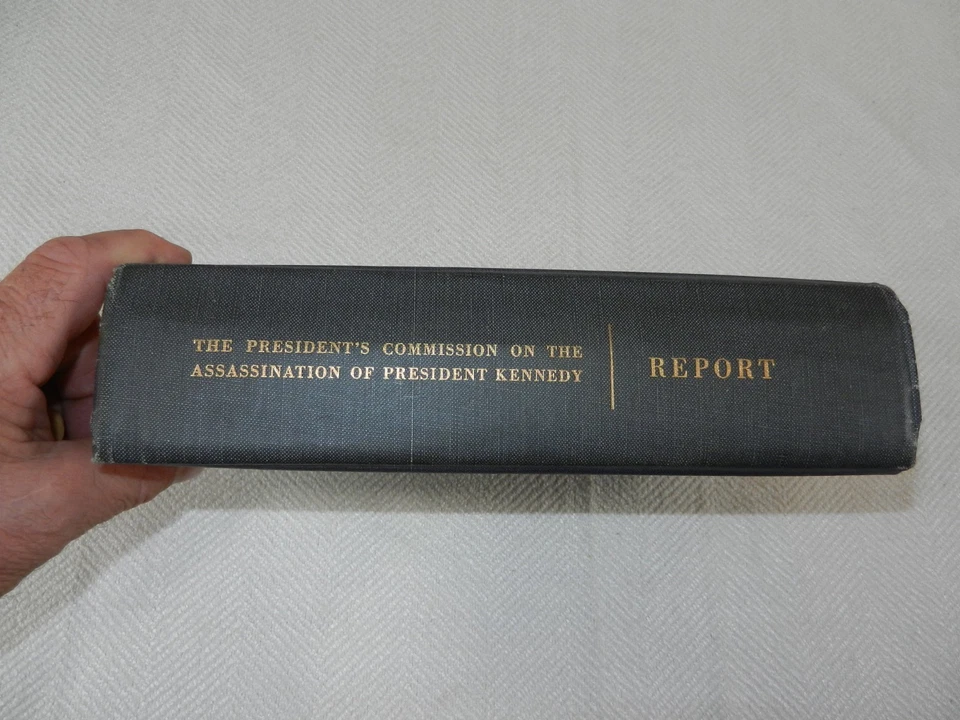 John F Kennedy assassination "THE WARREN COMMISSION REPORT" 1964 ed Govt pub. Foto 4 de 4
