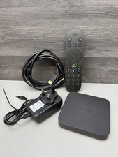 Sky Glass Multi Room Stream Puck Model IP061-EF-ANT with remote and power supply
