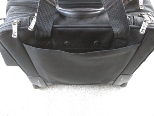 Victorinox Traveler Wheeled Carry-On Laptop Garment Bag Black EUC - Picture 3 of 19