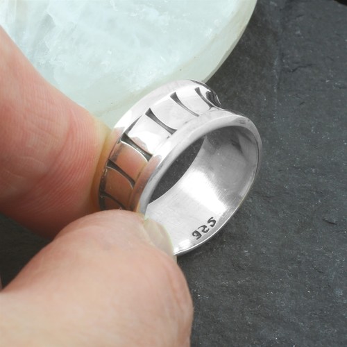 CLOSEOUT! 925 Sterling Silver Men's Railroad Track Ring Size 8.5 - Picture 3 of 3