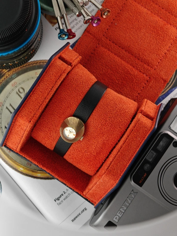 Reloj de cóctel Enicar Foto 3 de 4