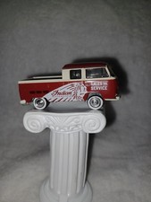 Greenlight 1968 Volkswagen Type 2 Indian Motorcycle Double Cab Truck 1:64