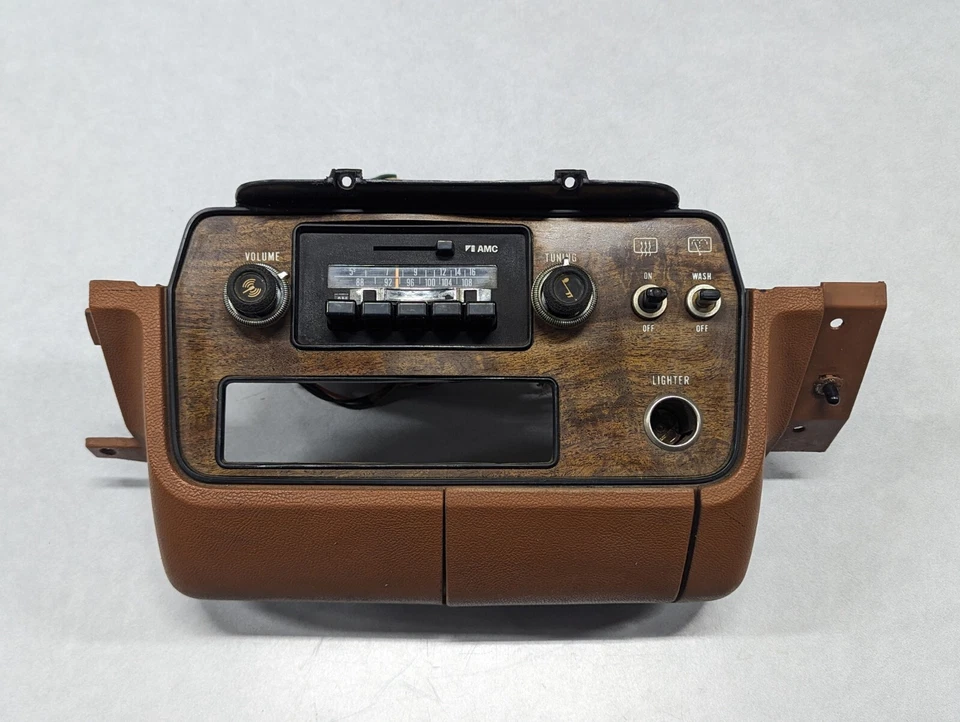 Radio 83 AMC Eagle, interruptor de descongelación, interruptor de lavado bisel vagón bandeja de cenizas Foto 4 de 4