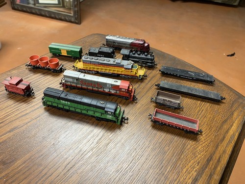Lot of N Scale Model Engines/Rolling Stock - 13 Pieces - 5 Engines | eBay