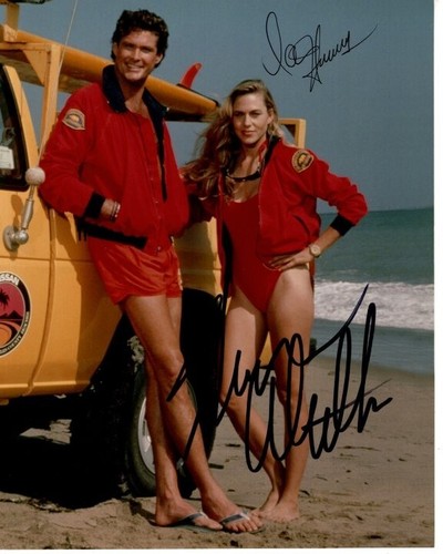 DAVID HASSELHOFF and SHAWN WEATHERLY autographed 8x10 BAYWATCH photo RARE - 第 1/1 張圖片