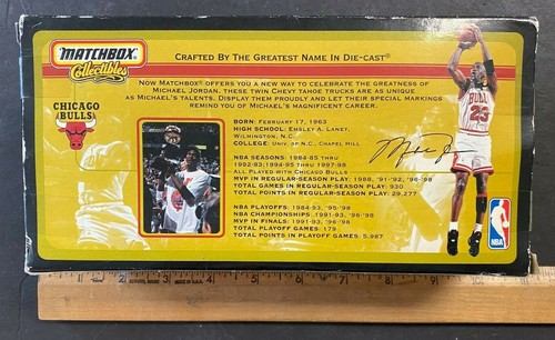 1999 MATTEL 'MATCHBOX COLLECTIBLES' 'MICHAEL JORDAN' DIE-CAST SET! SEALED! 4122 - Picture 2 of 4