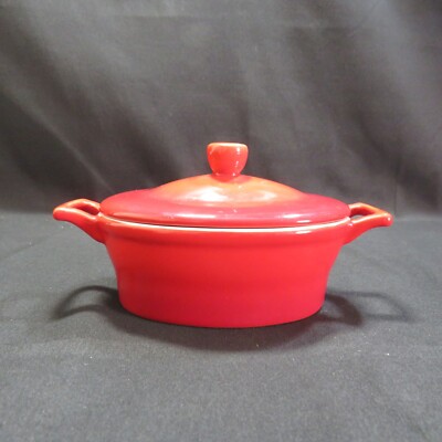 Vintage Inesa France rote individuelle Mini Auflaufform mit Deckel