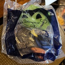 mcdonald Disney dory toy
