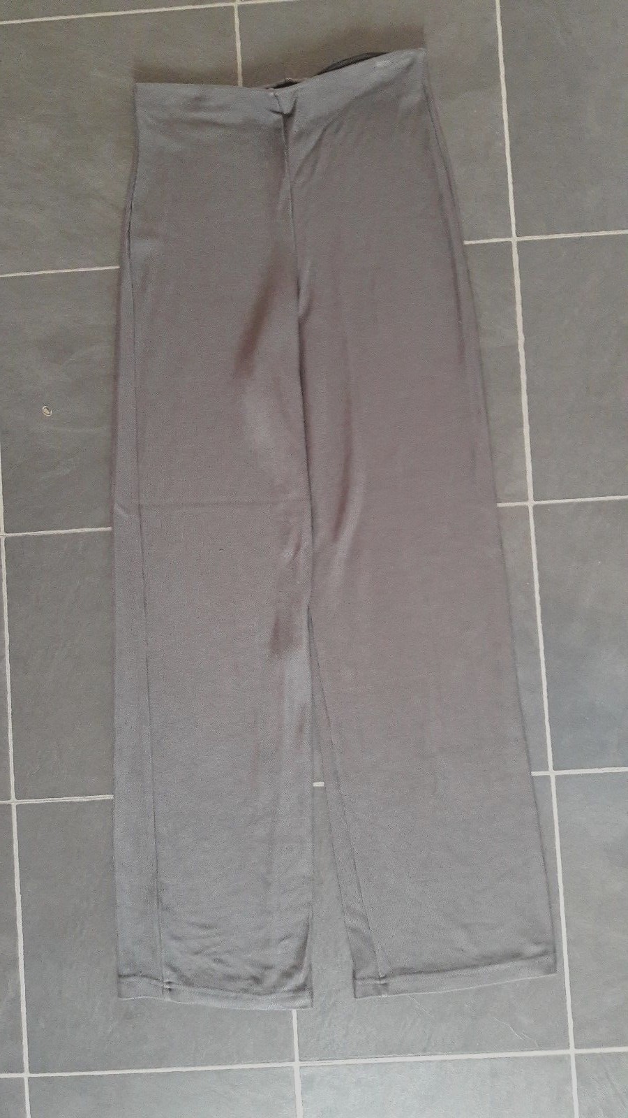 ALTRA Bellissimo pantalone grigio gamba dritta elasticizzato vita 27" gamba 30" circa taglia 8