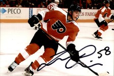 Taylor Leier Signed Autographed 4x6 Photo Philadelphia Flyers