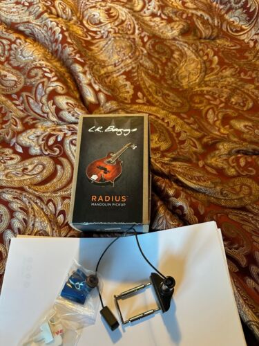 LR Baggs Radius-M Mandolin Pickup with External Jack Mount - Picture 1 of 4