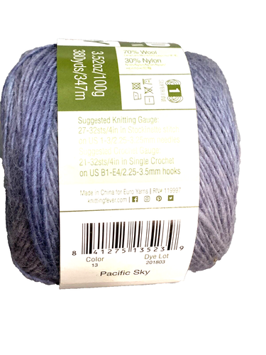 Queensland Collection Yarn, Cassowary, Pacific Sky, 3.52oz, 380yrds #1 Superfine - Picture 3 of 3