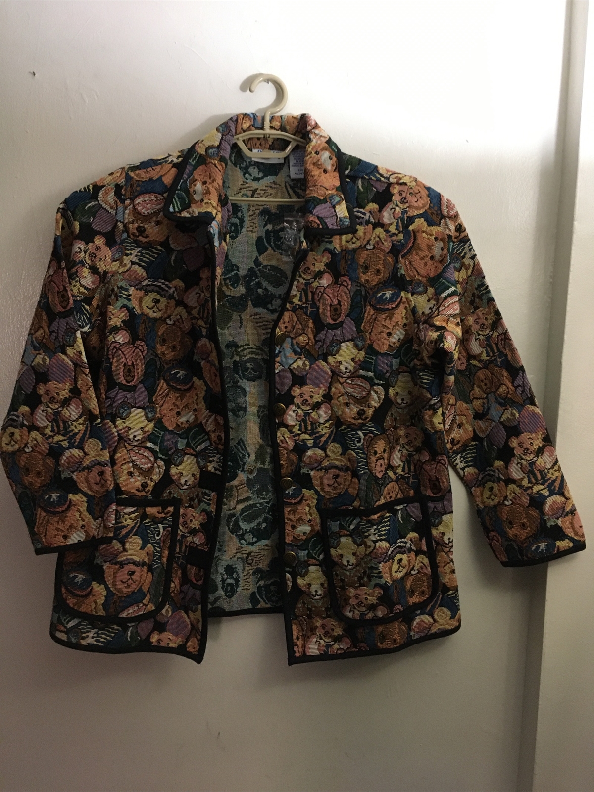Picture 1 of 11