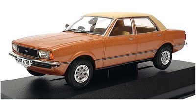 Vanguards 1/43 Scale VA11917 - Ford Cortina Mk4 1.6 GL - Arizona Gold