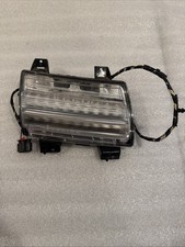 2018-2025 Jeep Wrangler Gladiator Right Pass Turn Light Fog Light Oem 55112884ag 2018-2025 Jeep Wrangler Gladiator Right Pass Turn Light Fog Light Oem 55112884ag