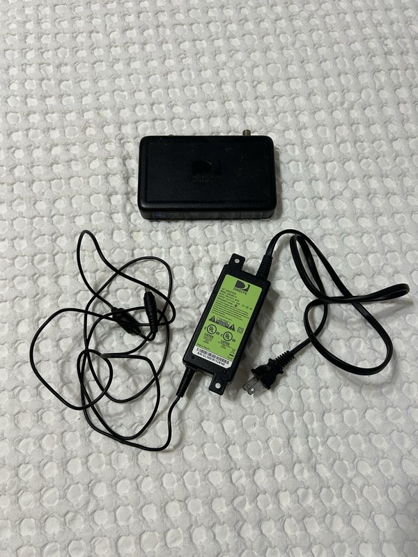 DirectTV Wireless Genie C31-700 HD Receiver Mini Model with Power Adapter