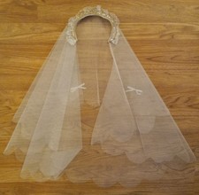 Vintage Women's Ivory Tulle Bridal Wedding Veil Ornate Beaded Headband Bows 30"