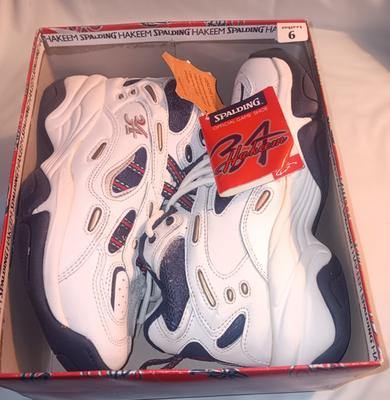 Hakeem Olajuwon Spalding Official Shoe Vintage 9 Men display picture 3