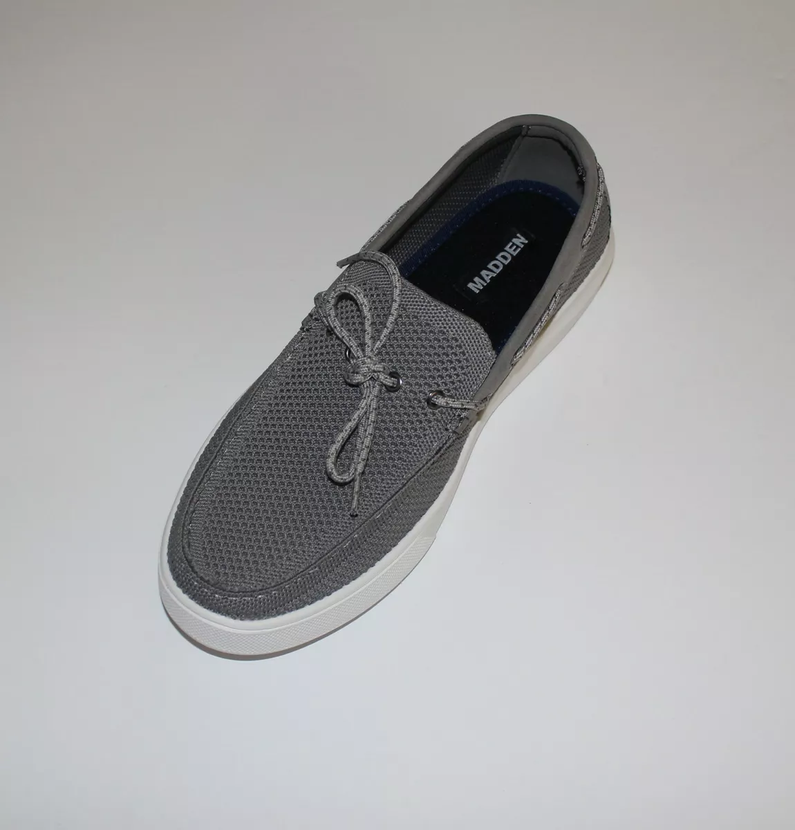 Madden store boat shoes