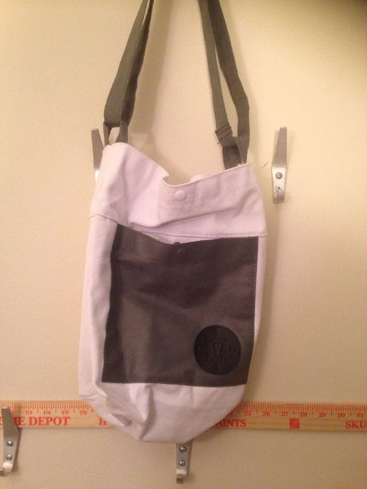 8 bolsas Lululemon Foto 3 de 4