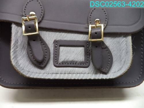 100% Leather Unisex The Cambridge Satchel Company Mini Satchel - Picture 2 of 11
