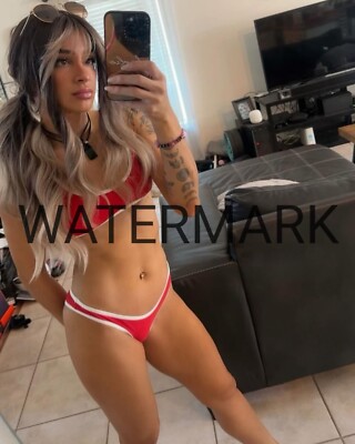 Dakota Kai 8x10 PHOTO WWE Underwear Selfie | eBay