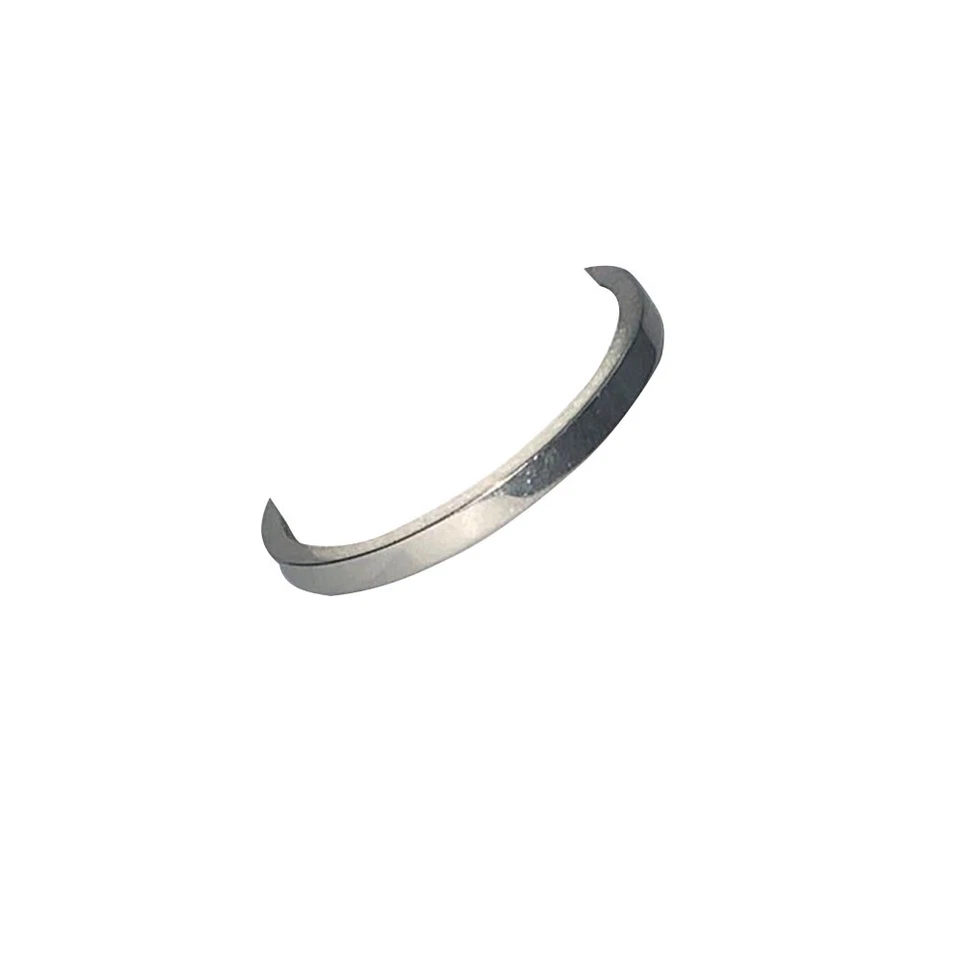 Alberto Juan 14 KT White Gold Square Band Ring - Image 2 of 4