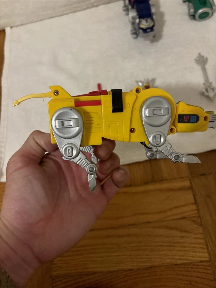 Trendmasters Voltron 1998 lote de tercera dimensión - amarillo azul y verde leones Foto 4 de 4