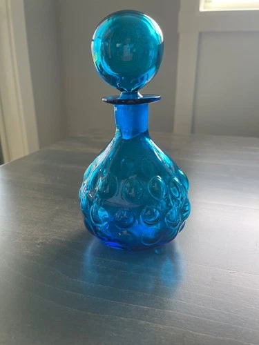 New ListingVintage Blenko Turquoise Bubble Decanter w/ Stopper MCM Art Glass Coin Dot
