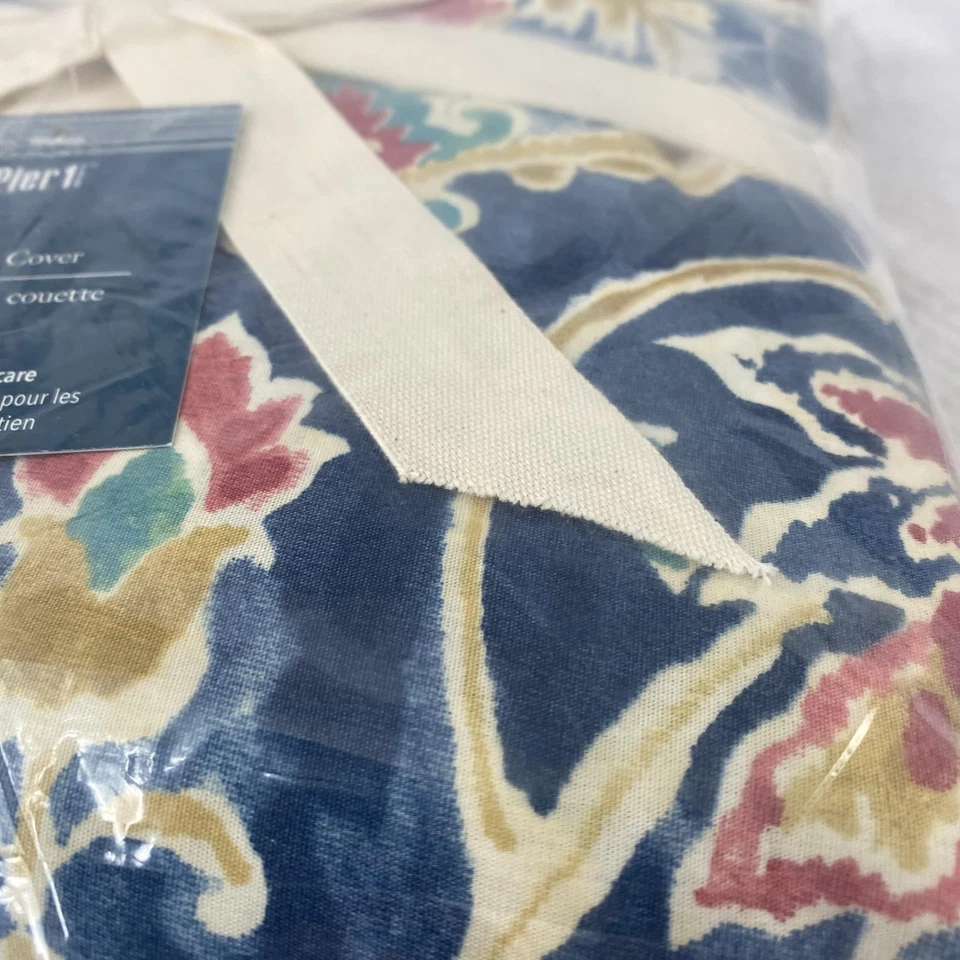 Funda nórdica Pier 1 Imports King 104x94 azul multicolor patrón floral ropa de cama Foto 4 de 4