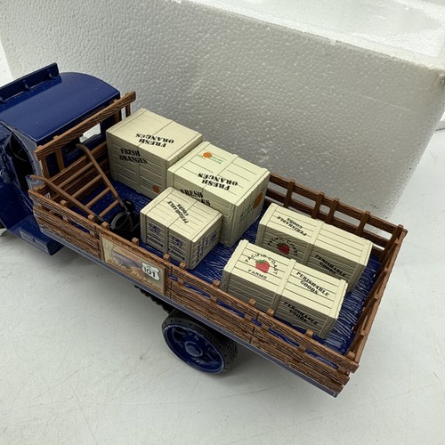 First Gear Pacific Highway Mack AC Bulldog Stake Truck Diecast 1:34 Great - Picture 6 of 16