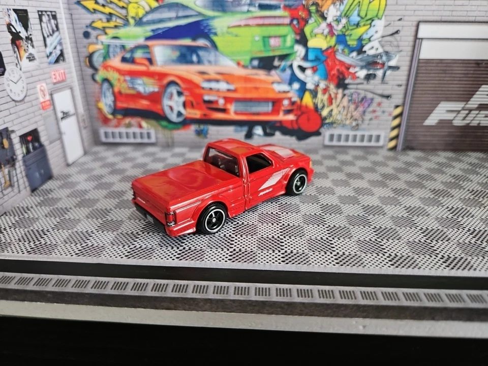 Hot Wheels Premium CAR CULTURE Power Trip 1991 GMC Syclone Real Riders CombiPost - Изображение 4 из 4