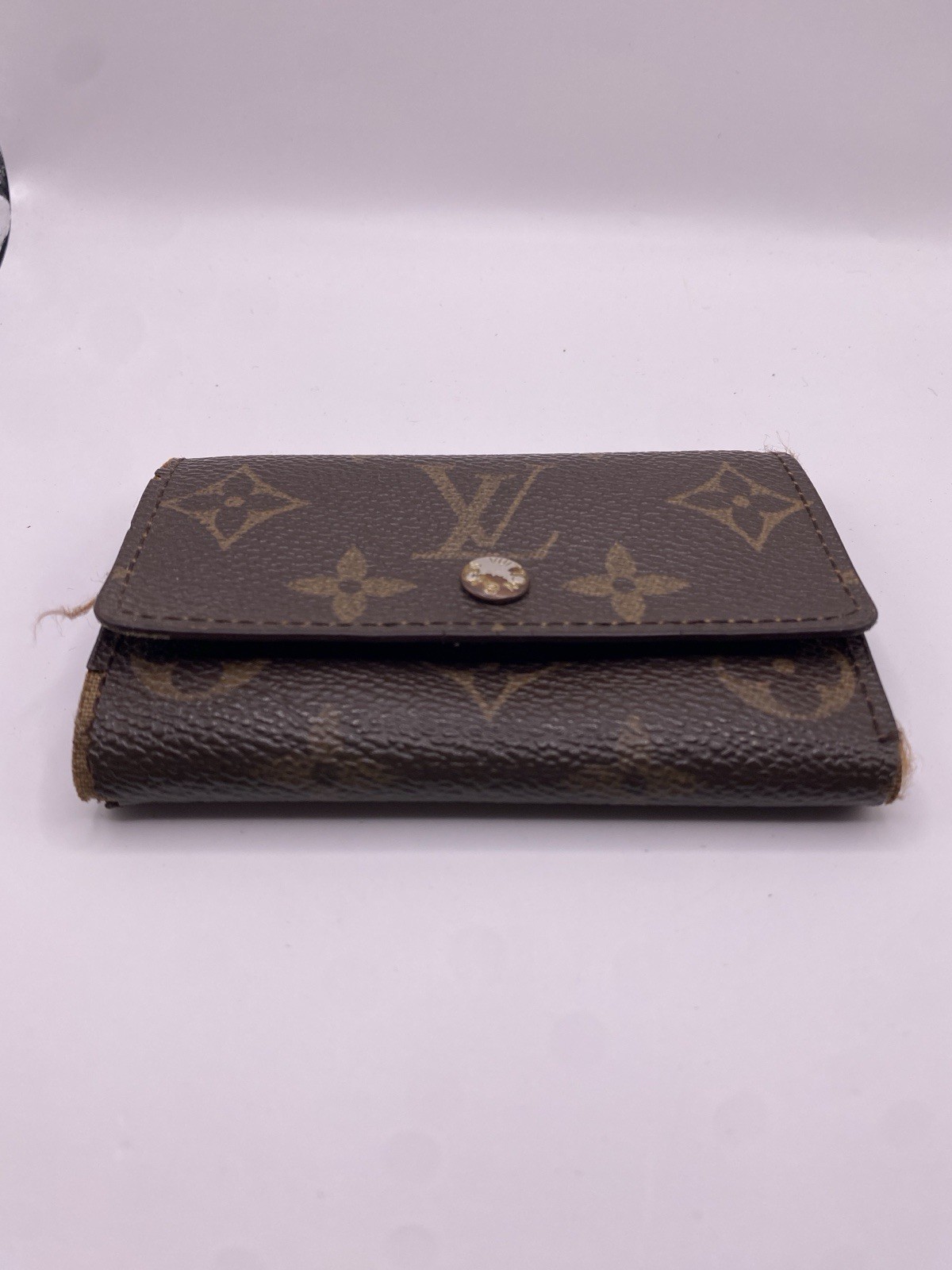Authentic Louis Vuitton Monogram Multicles 6 Key … - image 15