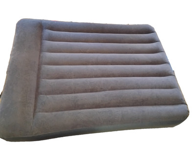 Intex Queen Vtg Camping Air Mattress Pillow Rest Built in Pump Elevated