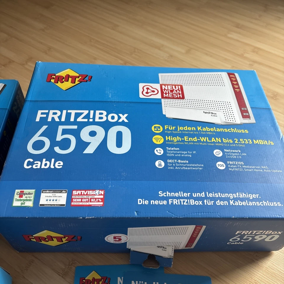 FRITZ!Box Cable 6590, Fritz!Powerline 1260E, Fritz!Repeater 2400 Komplettset - Bild 3 von 4