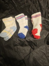  VINTAGE  3 pairs Baby Socks Fits Newborn Assorted Colors