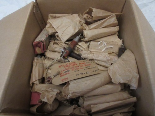 RCA AR88 RECEIVER BOX OF COILS M95520-505 NEW OLD STOCK FROM 61MU S7