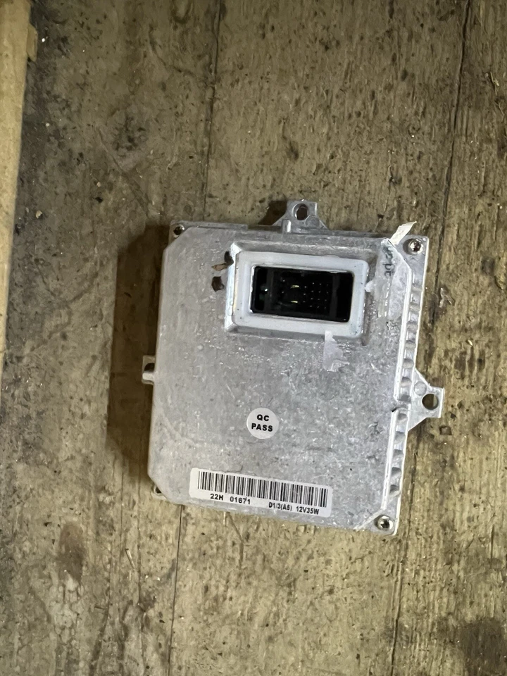 Lastre de faros de xenón HID 2002-2006 para BMW 325Ci 325i 325xi 330Ci 330i 330xi Foto 4 de 4