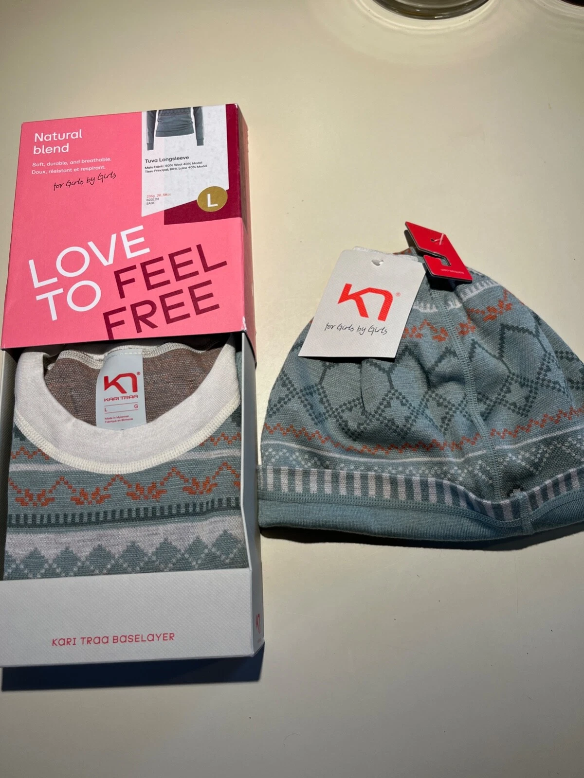 Kari Traa Tuva Hat & Crew Base Layer Top Women's NWT Size Large Wool Blend
