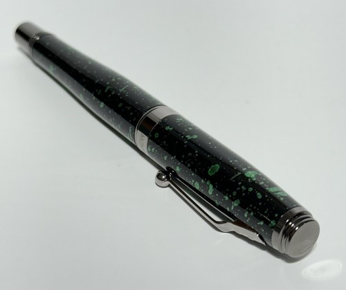 Monteverde Fountain Pen Starlight Green Invincia Vega MV42575 - Picture 14 of 21