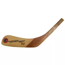 Sean Monahan Autograph Hockey Stick Calgary Flames Signed Beckett COA Proof Auto