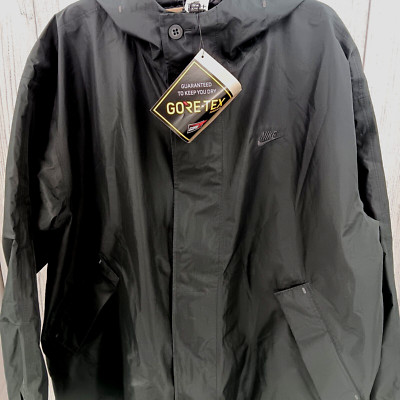 Nike Men's Large, Black Tech Pack/Rain Jacket, Therma-Fit, Oversized Fit 50 AF11