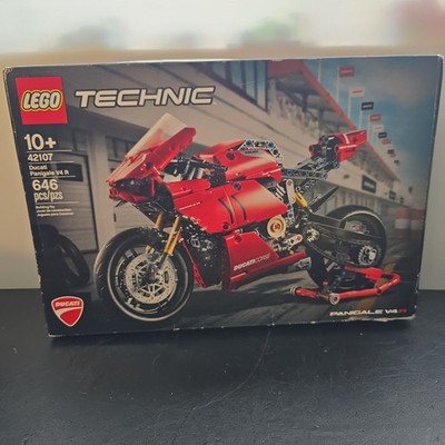 LEGO TECHNIC: Ducati Panigale V4 R (42107) - New & Sealed
