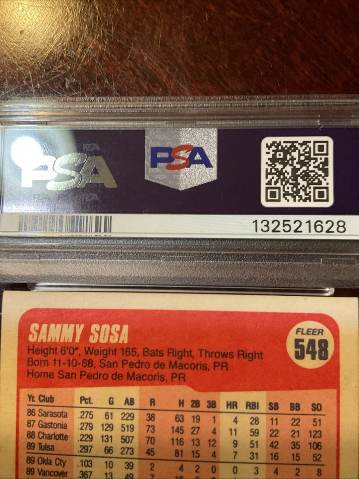 1990 Fleer Sammy Sosa #548 (RC) PSA 9 Mint DOB ERROR RARE - Image 3 of 3